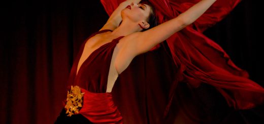 Прима-балерина лондонского The Royal Ballet Наталья Осипова в новой постановке «Кармен»